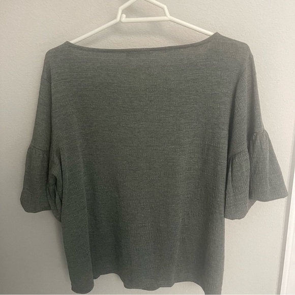 Cable & Gauge Top Puffy Bubble Short Sleeve Wide Crew Neck Slate Gray - Picture 2 of 10